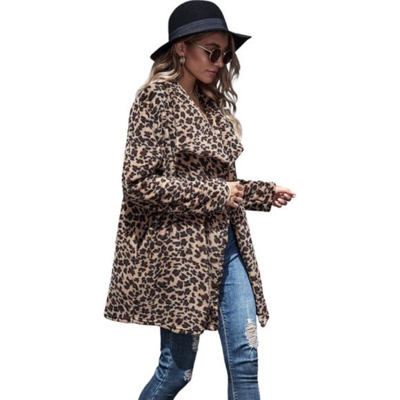 Leopard Waterfall Collar Teddy Coat - Picture 3 of 5